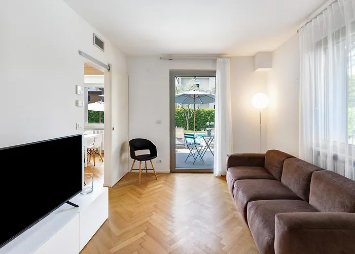 Baseventuno 5 Honey Moon * Sirmione