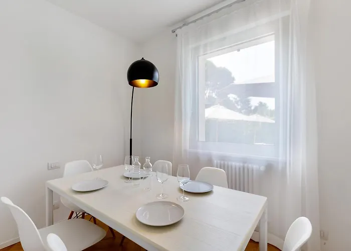 Baseventuno 5 Honey Moon Lejlighed Sirmione